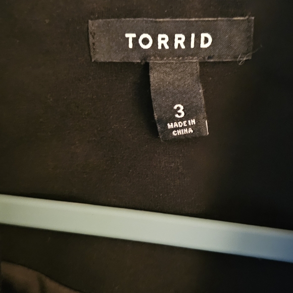 Torrid Black Women's Blazer - Picture 2 of 7